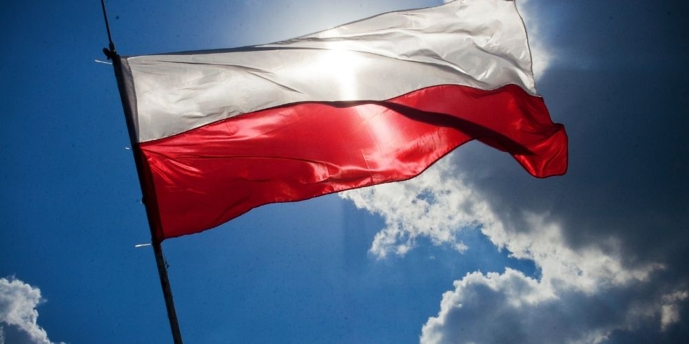 Polska - zaostrzenie restrykcji dla podróżujących