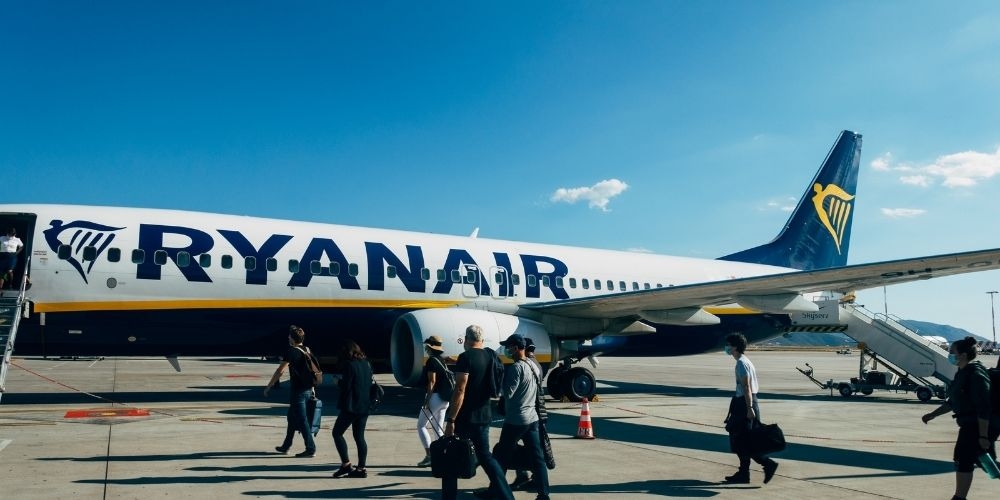 Ryanair zawiesza w styczniu loty na trasie UK- Polska 