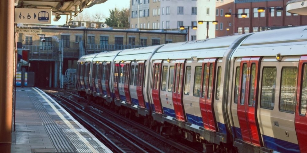 Najwyższa od dziewięciu lat podwyżka cen biletów kolejowych w UK