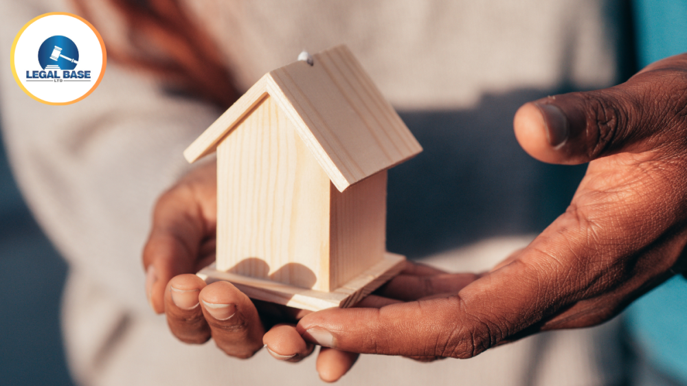 Kluczowe zmiany w Housing Benefit i świadczeniach w Wielkiej Brytanii 